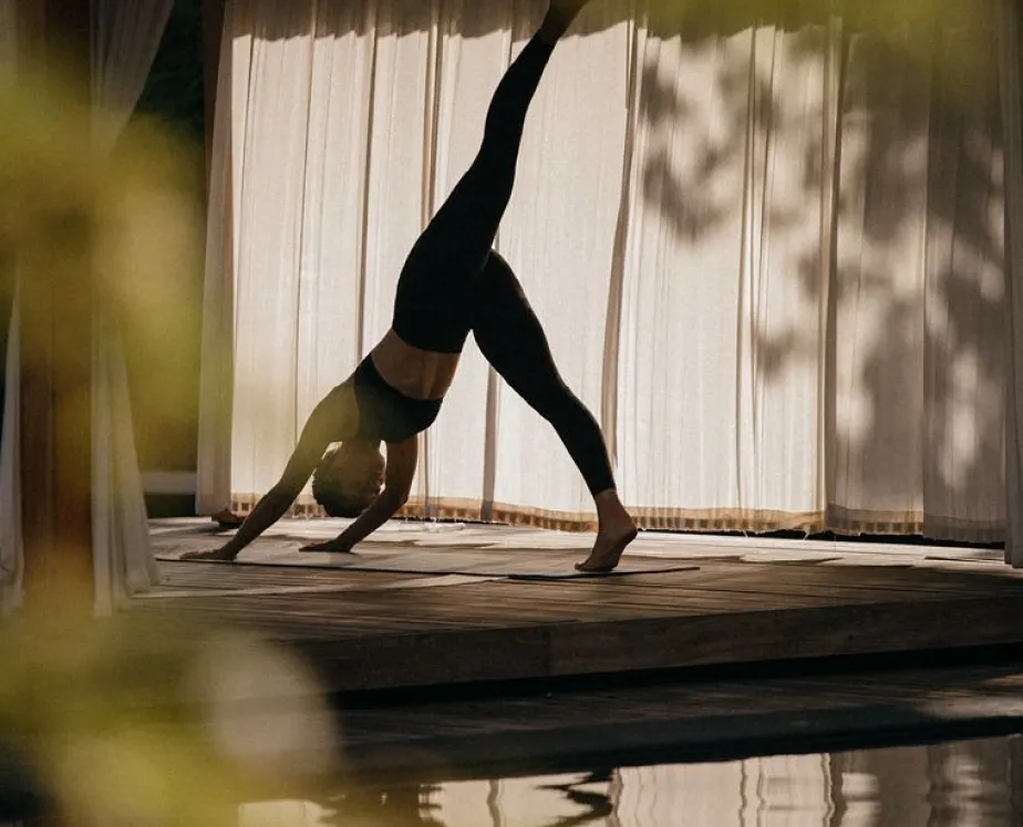 Pose yoga
